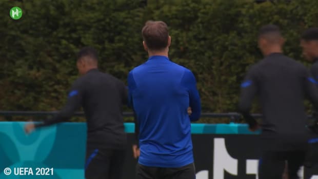 Netherlands prepare for Czech Republic in Budapest